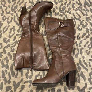 Tall heeled boots
